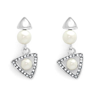 Triangular earrings with pearls