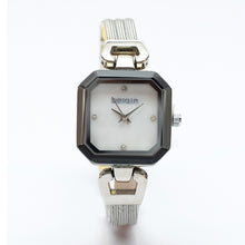 Load image into Gallery viewer, Square Watch with Black Bezel and Bracelet Straps